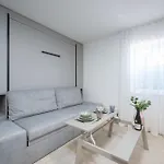 Appartamento Pearl Residences - Stylish & Private Garden House - Near & Center *