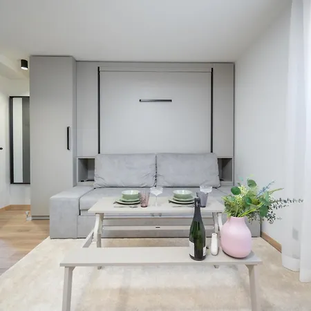 Pearl Residences - Stylish & Private Garden House - Near & Center Apartman Pärnu