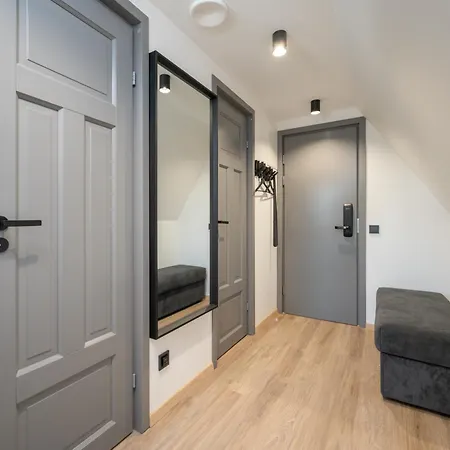 Apartman Pearl Residences - Stylish & Private Garden House - Near & Center Pärnu