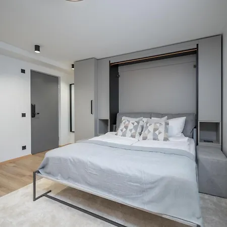 Apartman Pearl Residences - Stylish & Private Garden House - Near & Center Pärnu