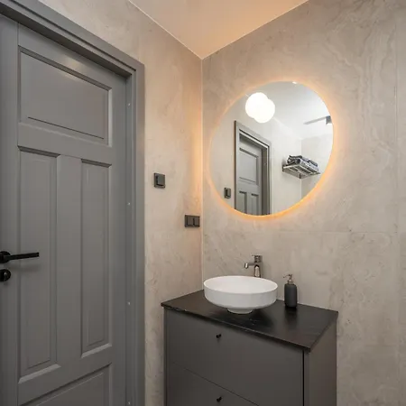 Pearl Residences - Stylish & Private Garden House - Near & Center Pärnu