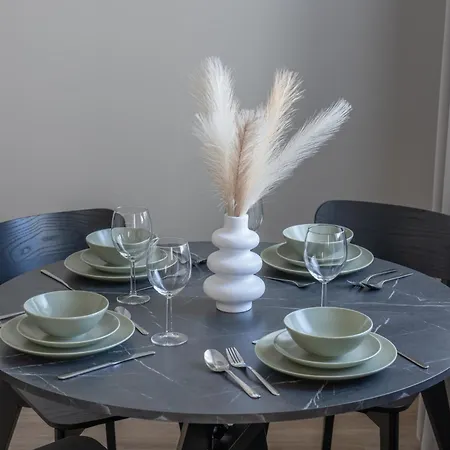 Daire Pearl Residences - Stylish & Private Garden House - Near & Center *