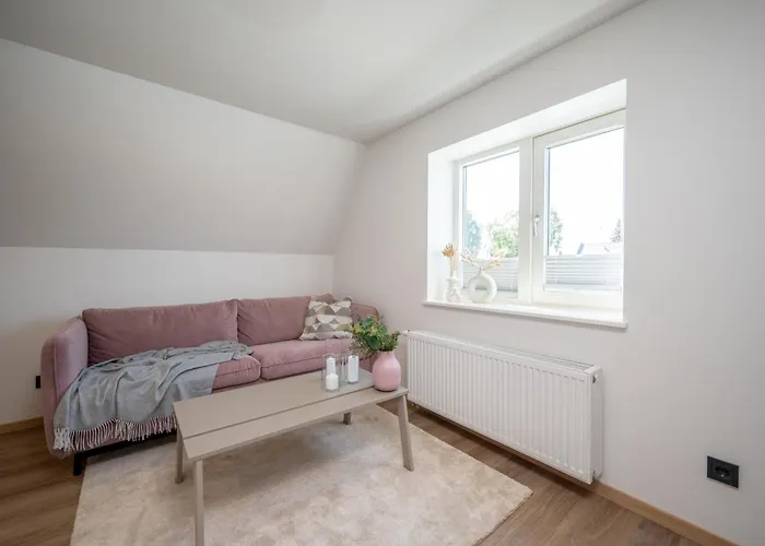 Pearl Residences - Stylish Apartments & Private Garden House - Near Beach & Center Lejlighed